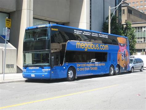 megabus canada customer service.